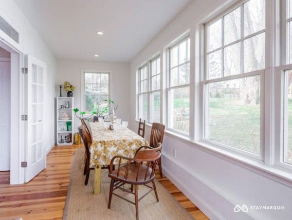 Hamptons Home 1020279