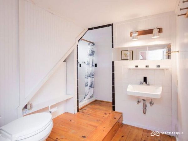 Hamptons Home 1020279