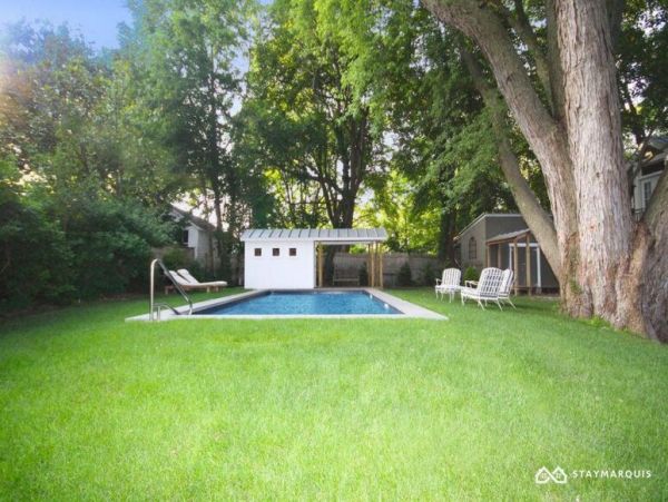 Hamptons Home 1020279