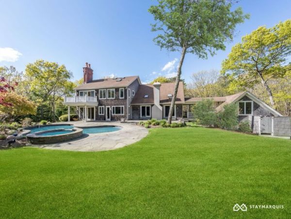 Hamptons Home 1020282