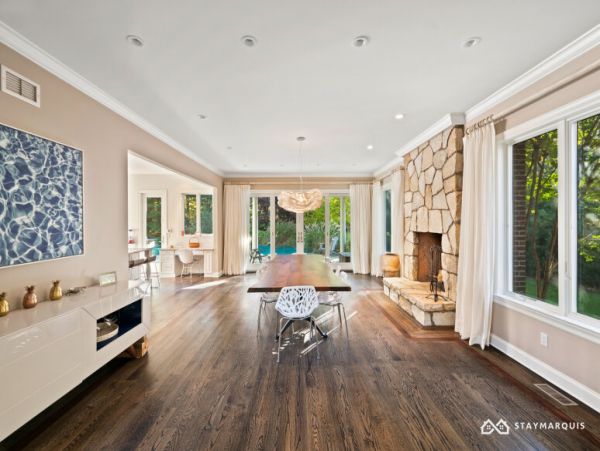 Hamptons Home 1020282