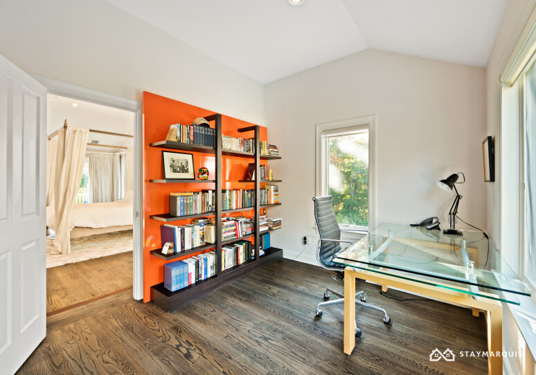 Hamptons Home 1020282