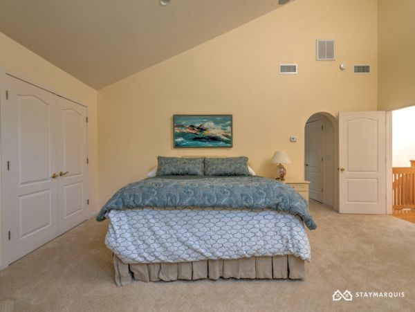 Hamptons Home 1020283