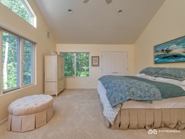 Hamptons Home 1020283