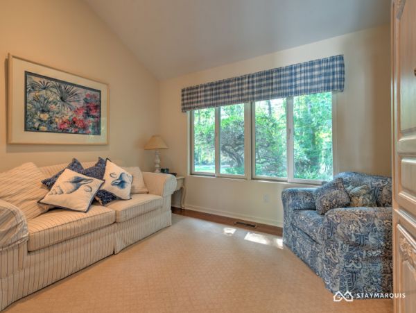 Hamptons Home 1020283