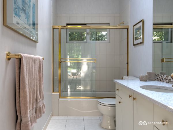 Hamptons Home 1020283