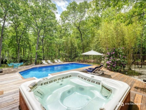 Hamptons Home 1020284