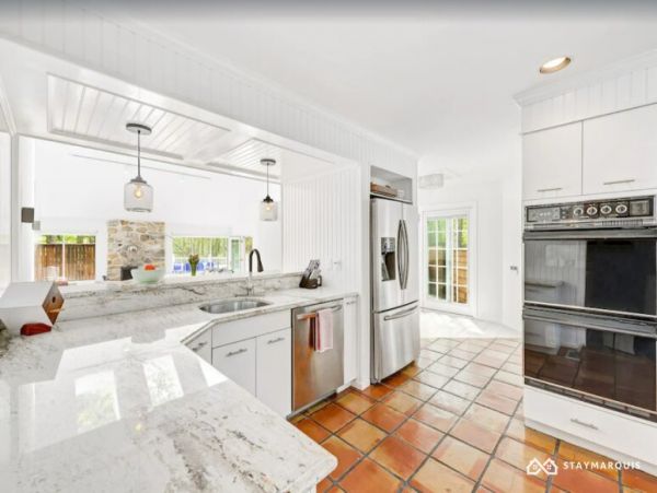 Hamptons Home 1020284