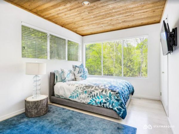Hamptons Home 1020284