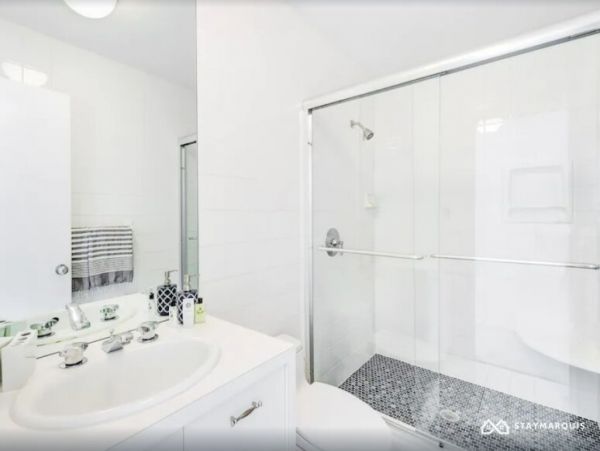 Hamptons Home 1020284