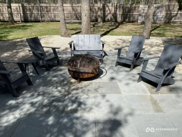 Hamptons Home 1020284