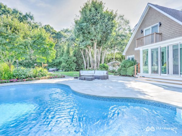 Hamptons Home 1020285