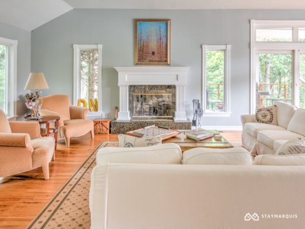 Hamptons Home 1020285