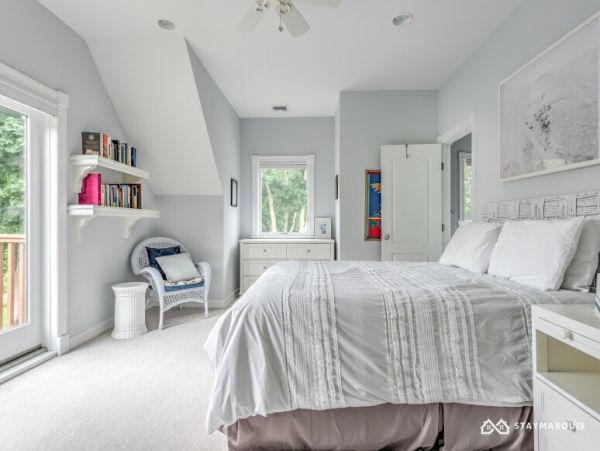 Hamptons Home 1020285
