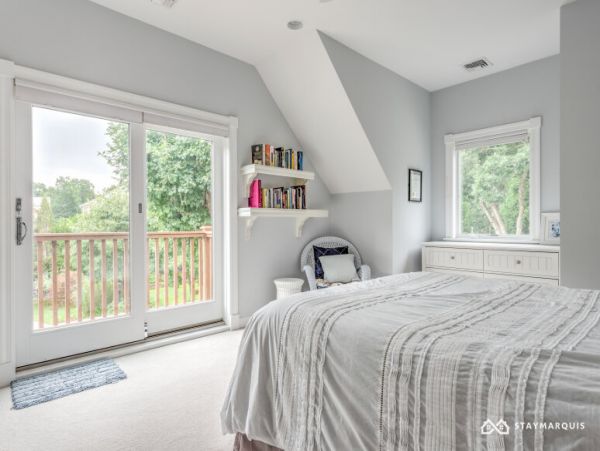 Hamptons Home 1020285