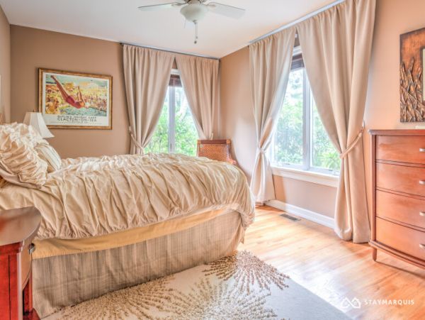 Hamptons Home 1020285