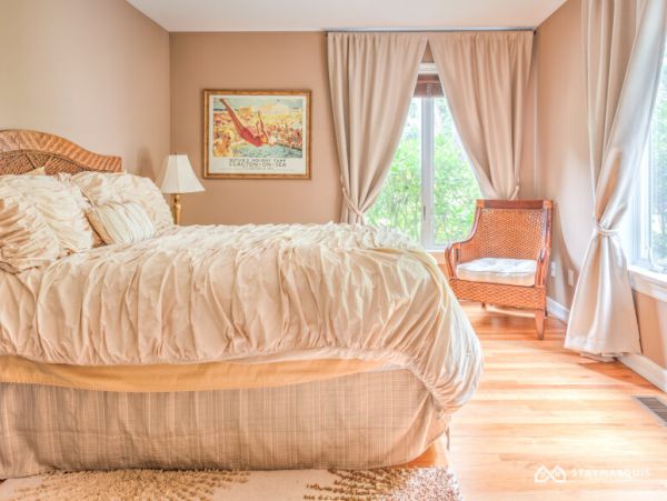 Hamptons Home 1020285