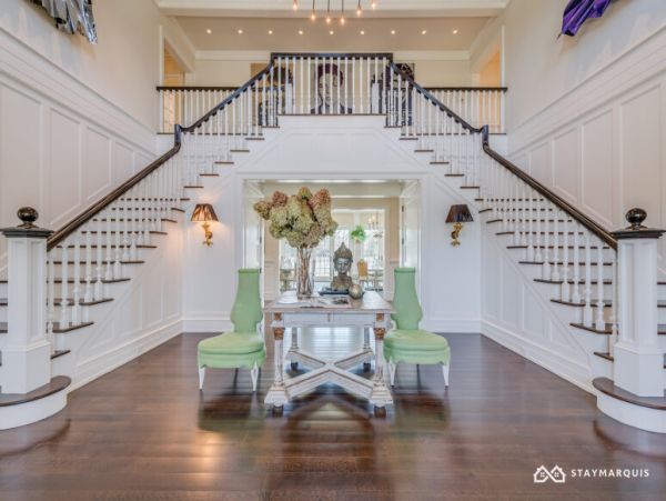 Hamptons Home 1020286