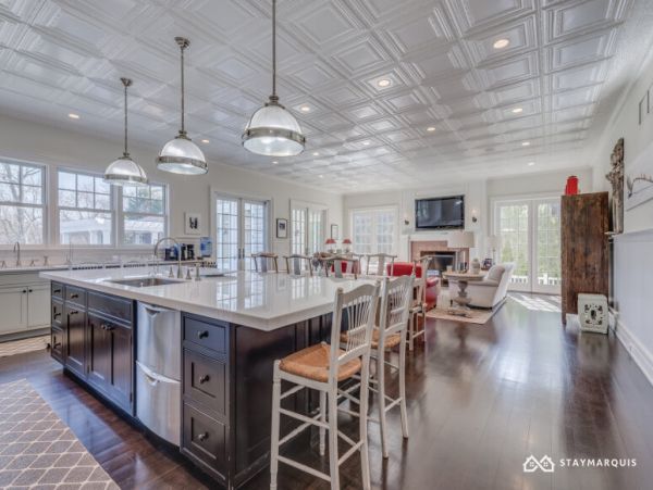 Hamptons Home 1020286