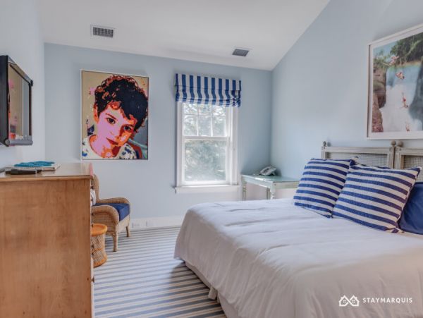 Hamptons Home 1020286