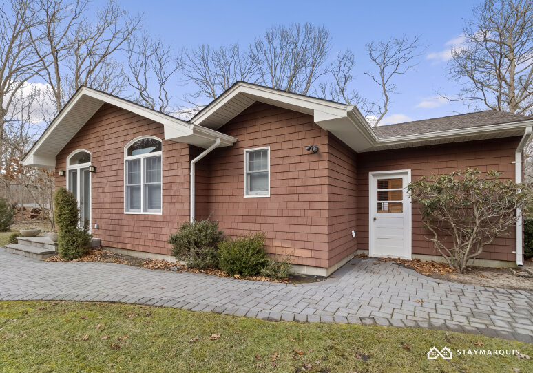 Hamptons Home 1020287