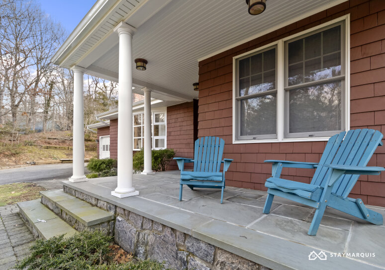 Hamptons Home 1020287