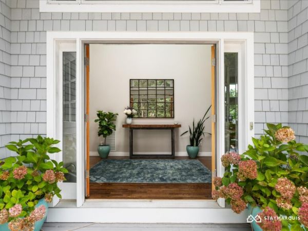 Hamptons Home 1020288