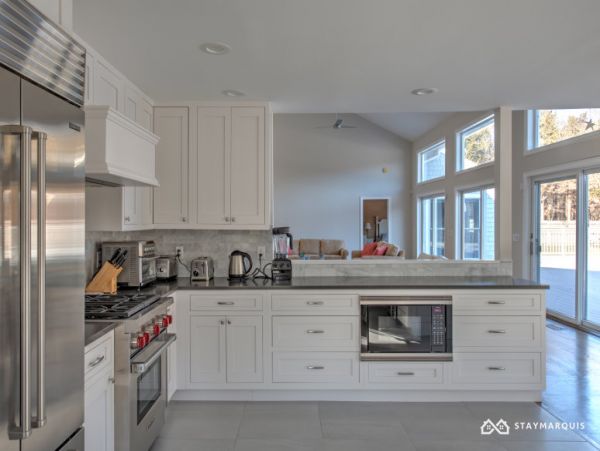 Hamptons Home 1020288