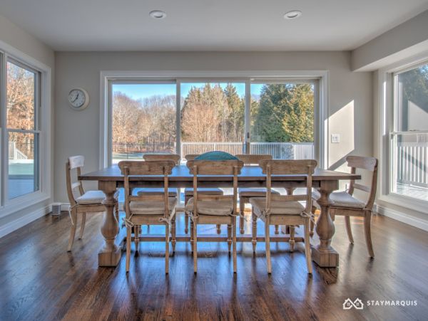 Hamptons Home 1020288