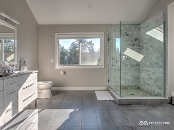 Hamptons Home 1020288