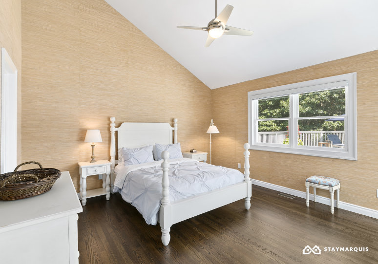 Hamptons Home 1020288