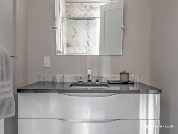 Hamptons Home 1020288