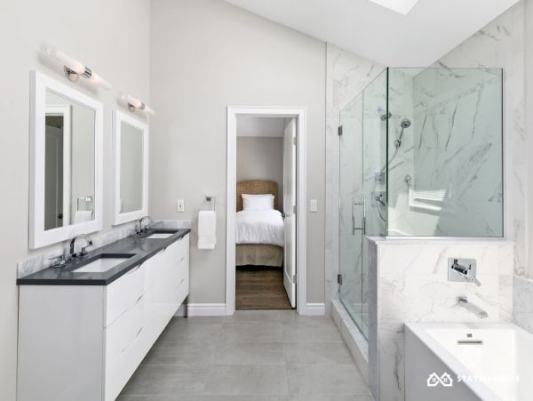 Hamptons Home 1020288