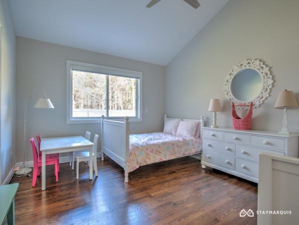 Hamptons Home 1020288