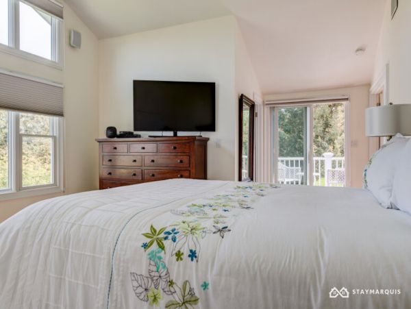 Hamptons Home 1020289