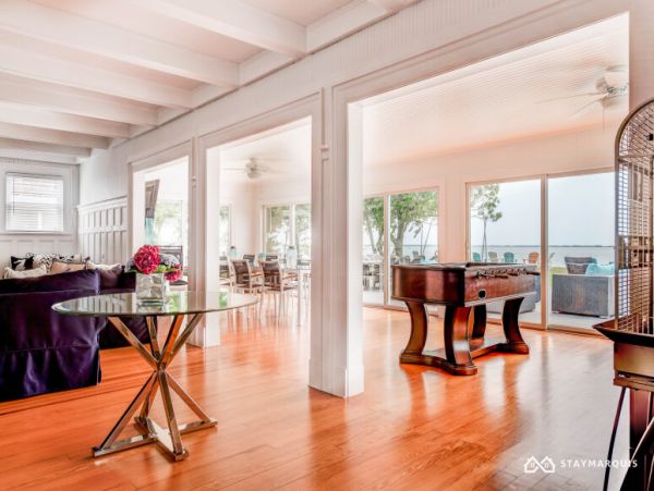 Hamptons Home 1020290
