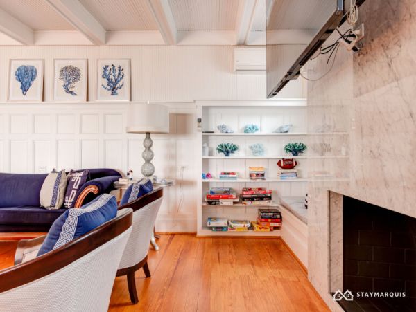 Hamptons Home 1020290