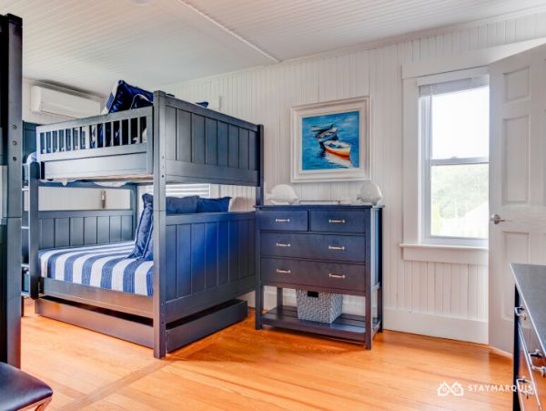 Hamptons Home 1020290