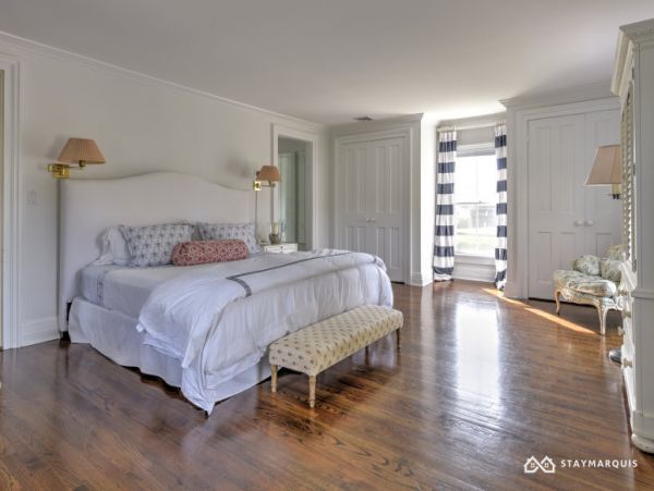 Hamptons Home 1020292