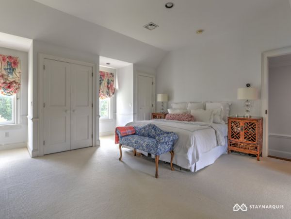 Hamptons Home 1020292