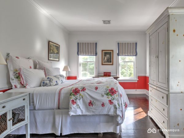 Hamptons Home 1020292