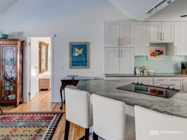 Hamptons Home 1020294