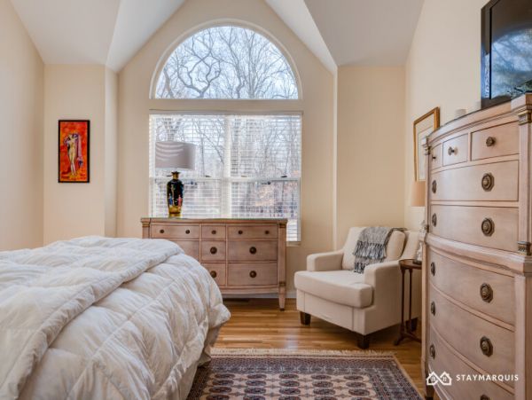 Hamptons Home 1020294