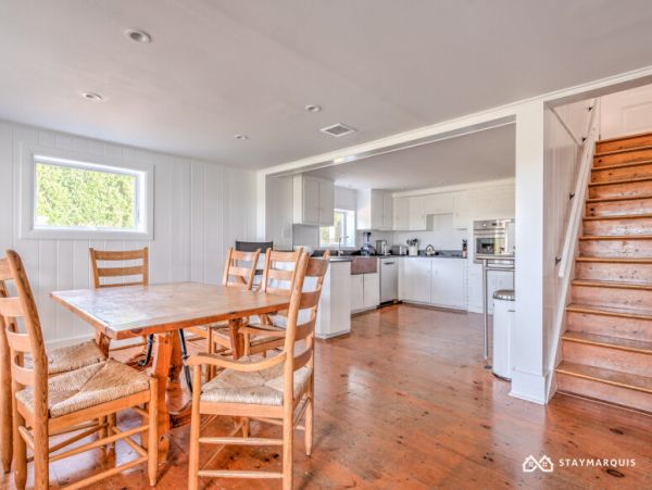 Hamptons Home 1020295