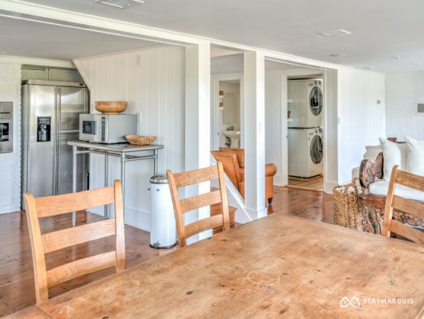 Hamptons Home 1020295