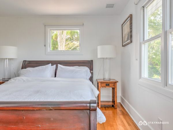 Hamptons Home 1020295