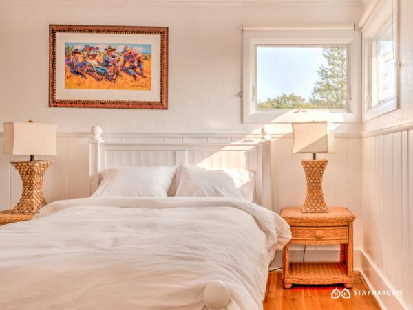Hamptons Home 1020295