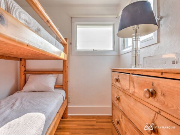 Hamptons Home 1020295