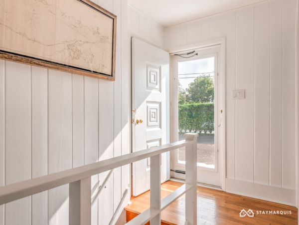 Hamptons Home 1020295