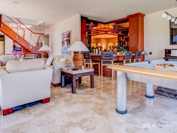 Hamptons Home 1020296